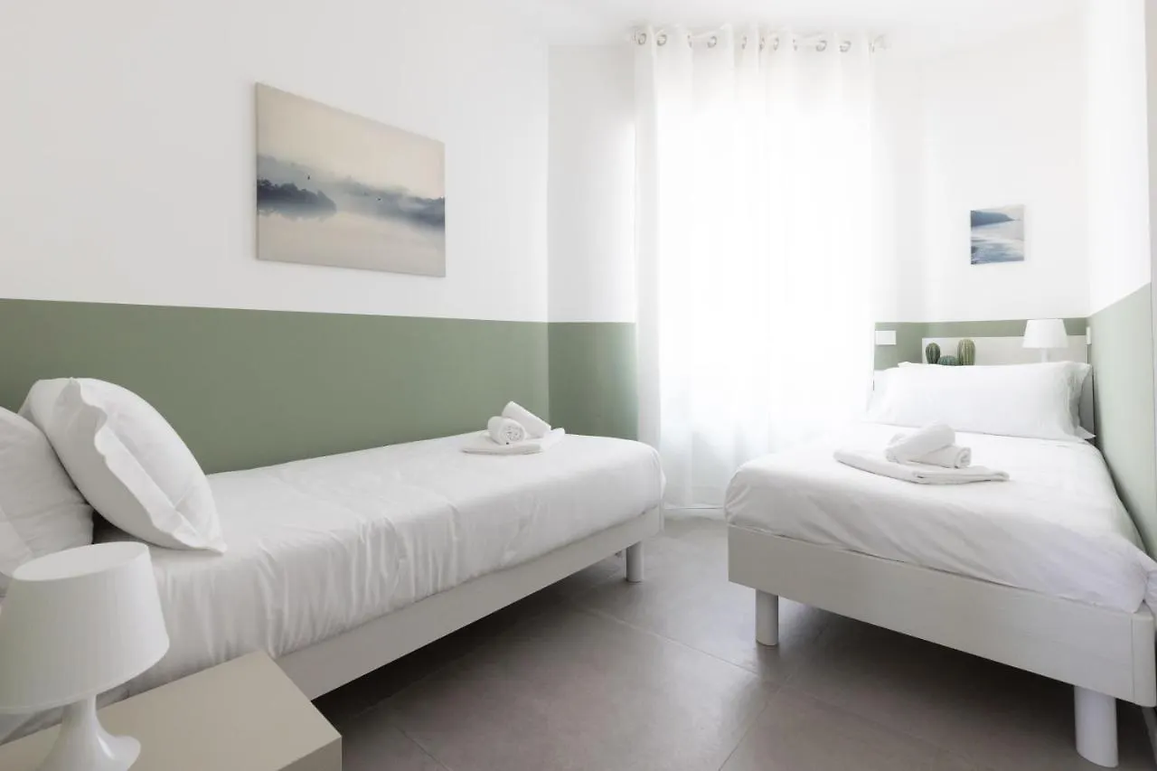 Bnbook Residenza Locatelli Rho 0*,