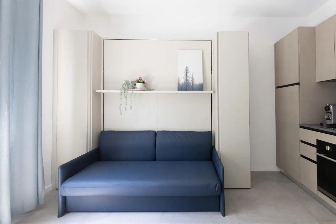Bnbook Residenza Locatelli Rho 0*,  Italy