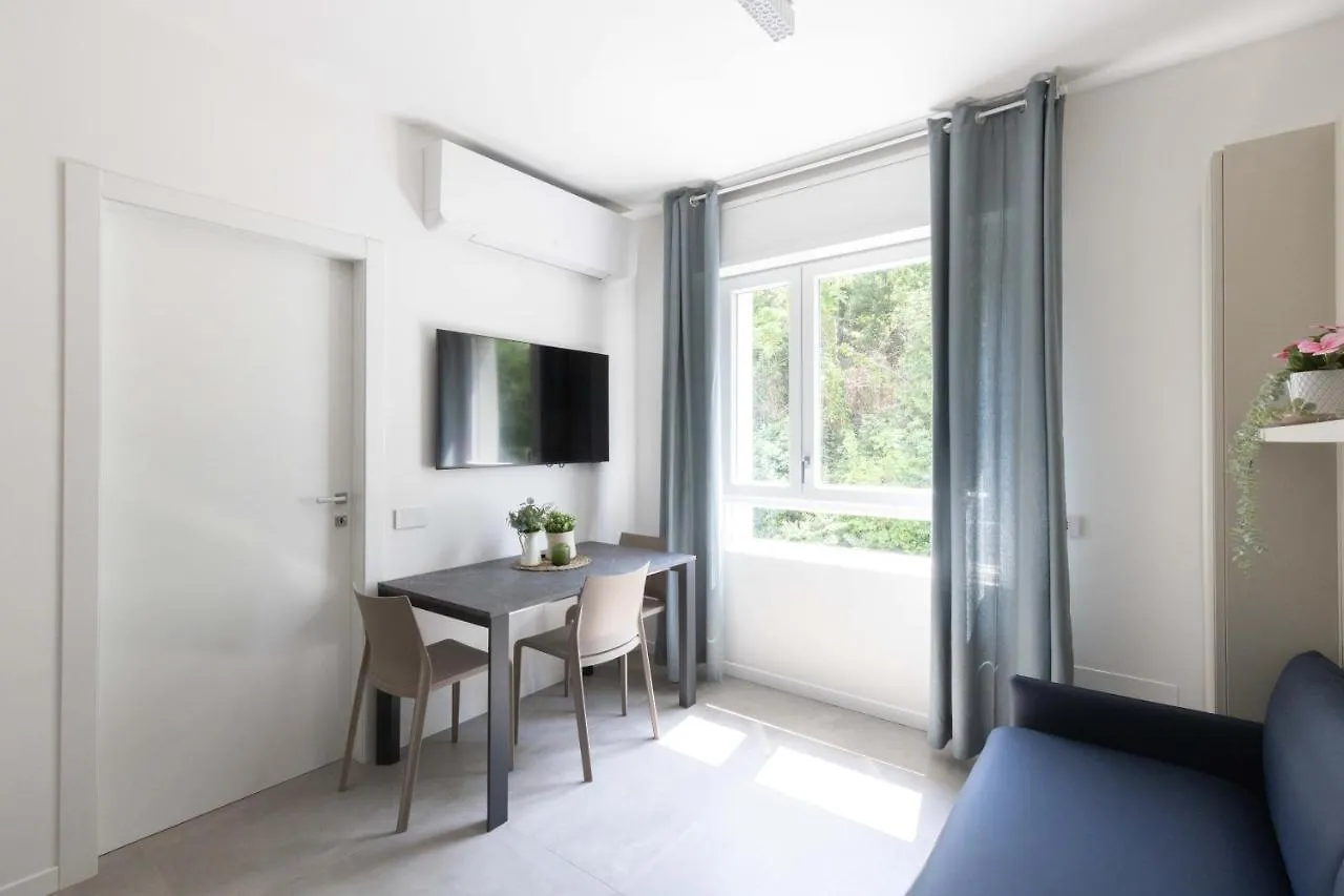 Bnbook Residenza Locatelli Rho 0*,  Italy