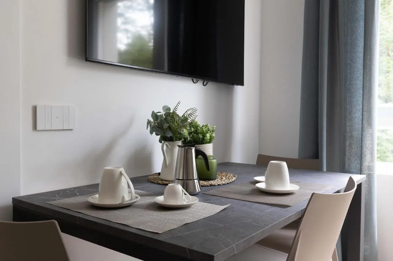 Bnbook Residenza Locatelli Rho 0*,
